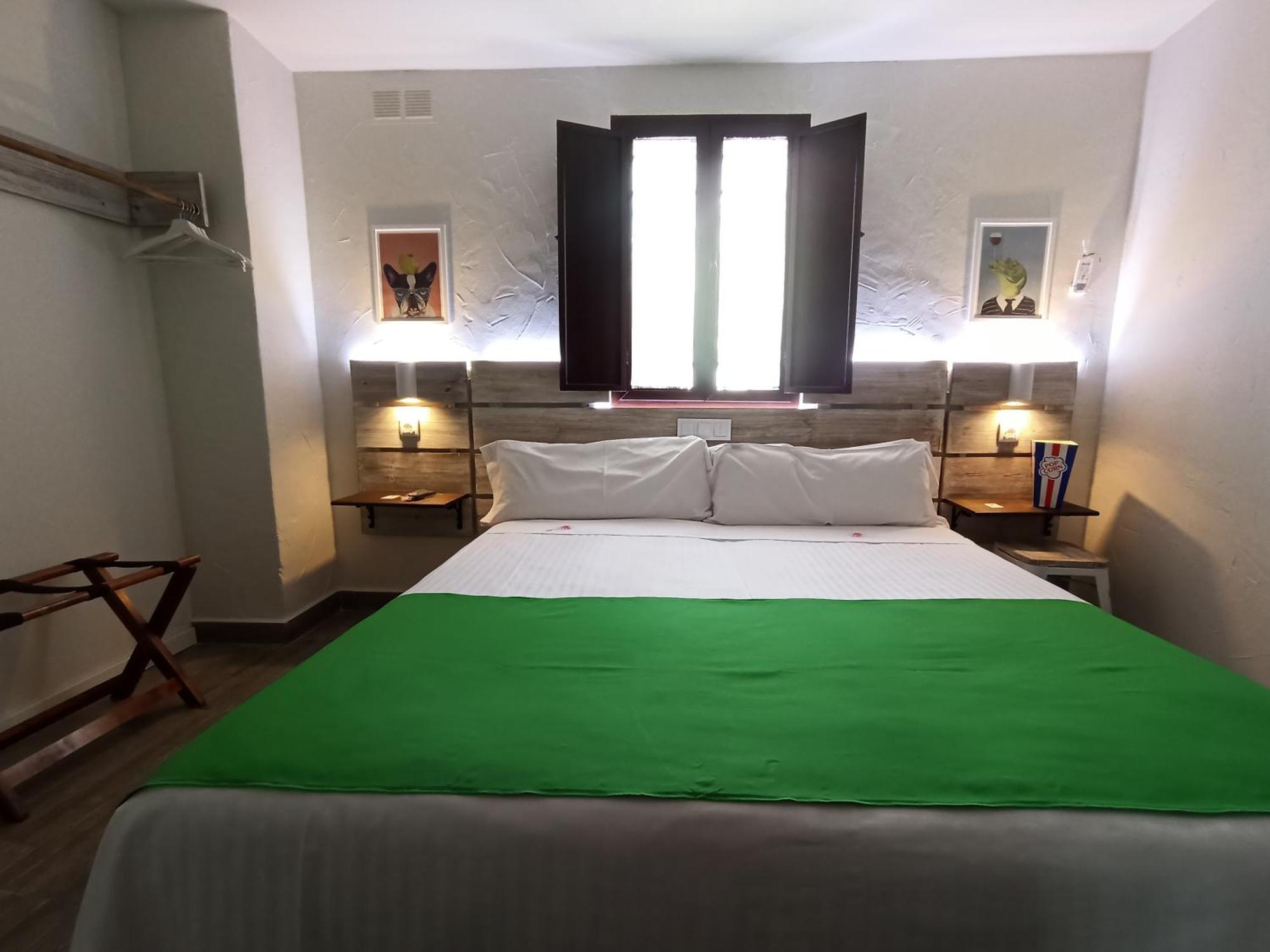 La Jarana Casa Hotel Zahara de la Sierra Szoba fotó